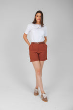 Camiseta Karine "Tall girls, big vibes"