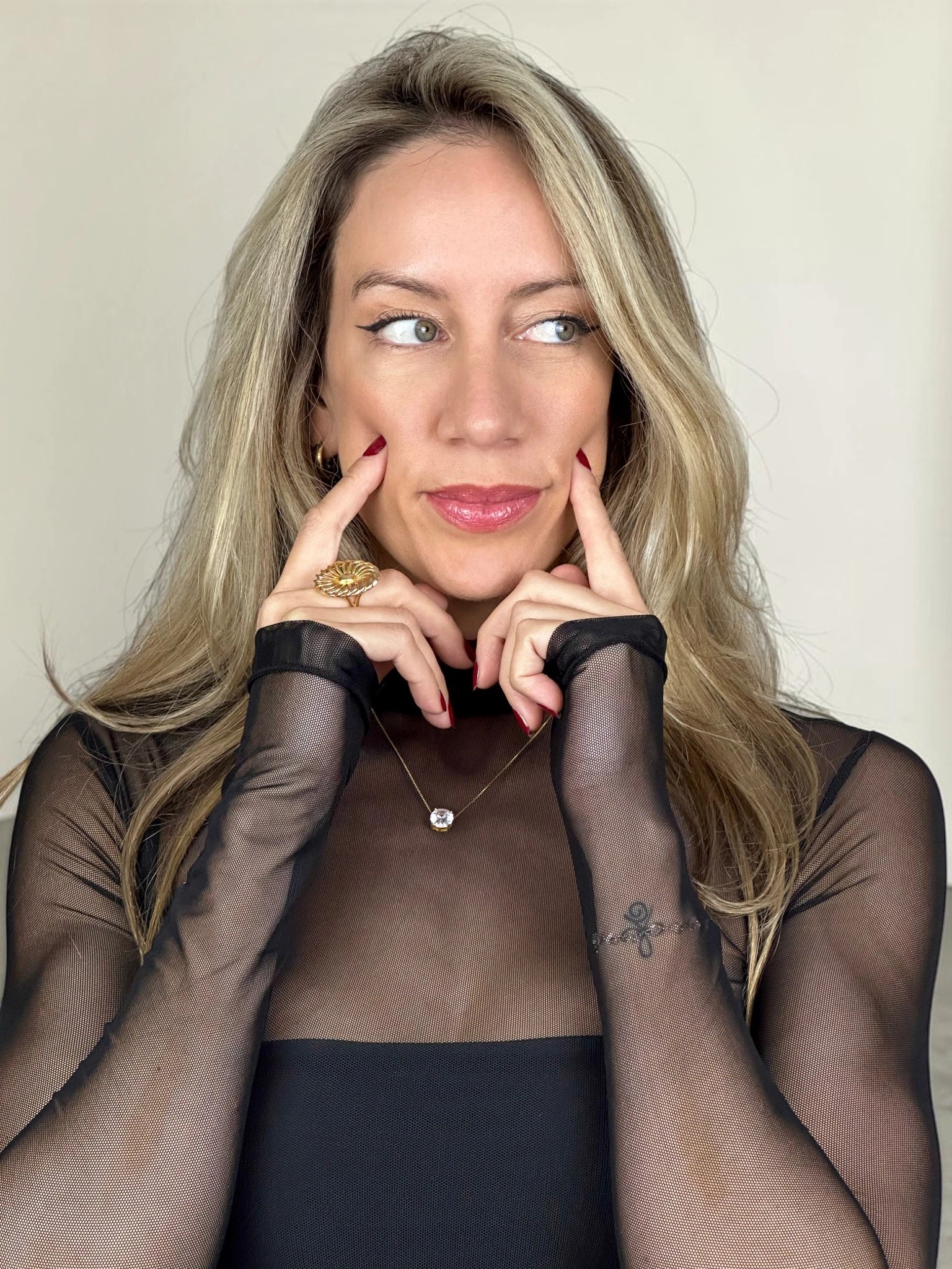Blusa Ana - Preta (pré-venda)